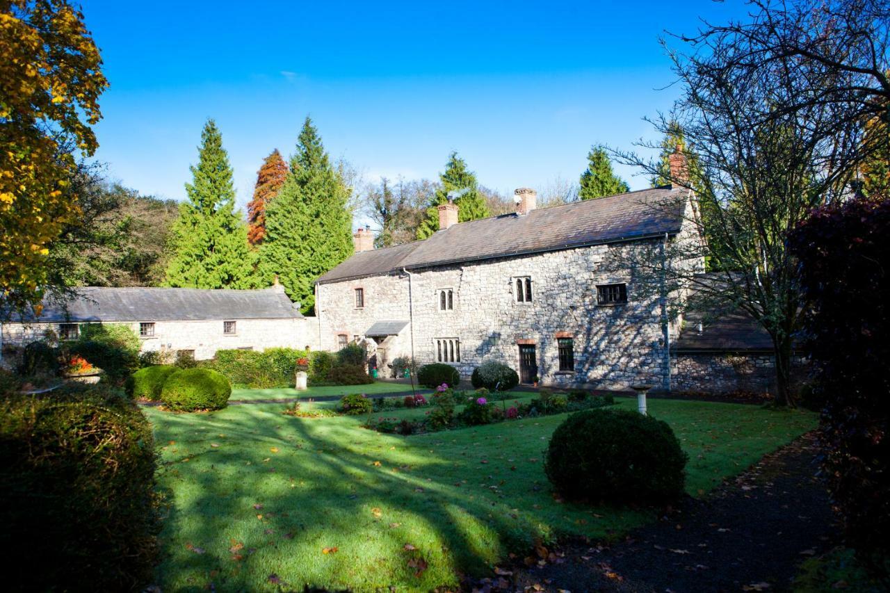 Pencoed House Estate Casa de hóspedes Cardiff Exterior foto